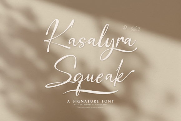 Kasalyra Squeak: A Script Font for Campaign Creativity
