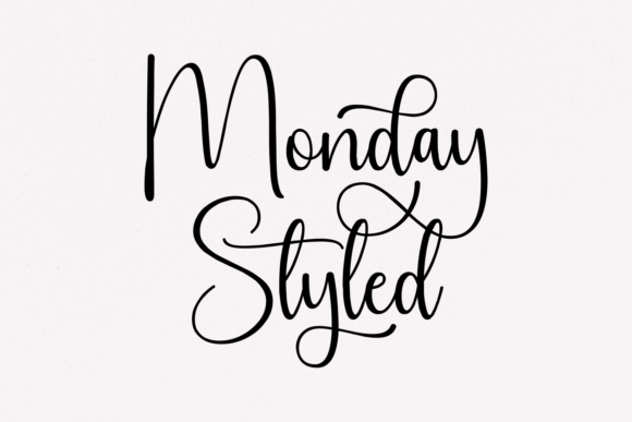 Monday Styled: A Script Font for Modern Web Design